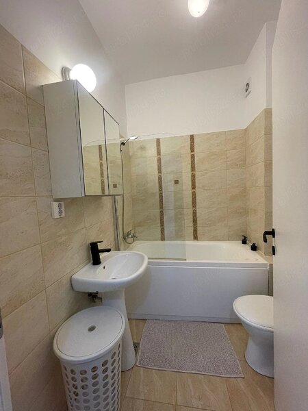Pacii, apartament de inchiriat 2 camere.
